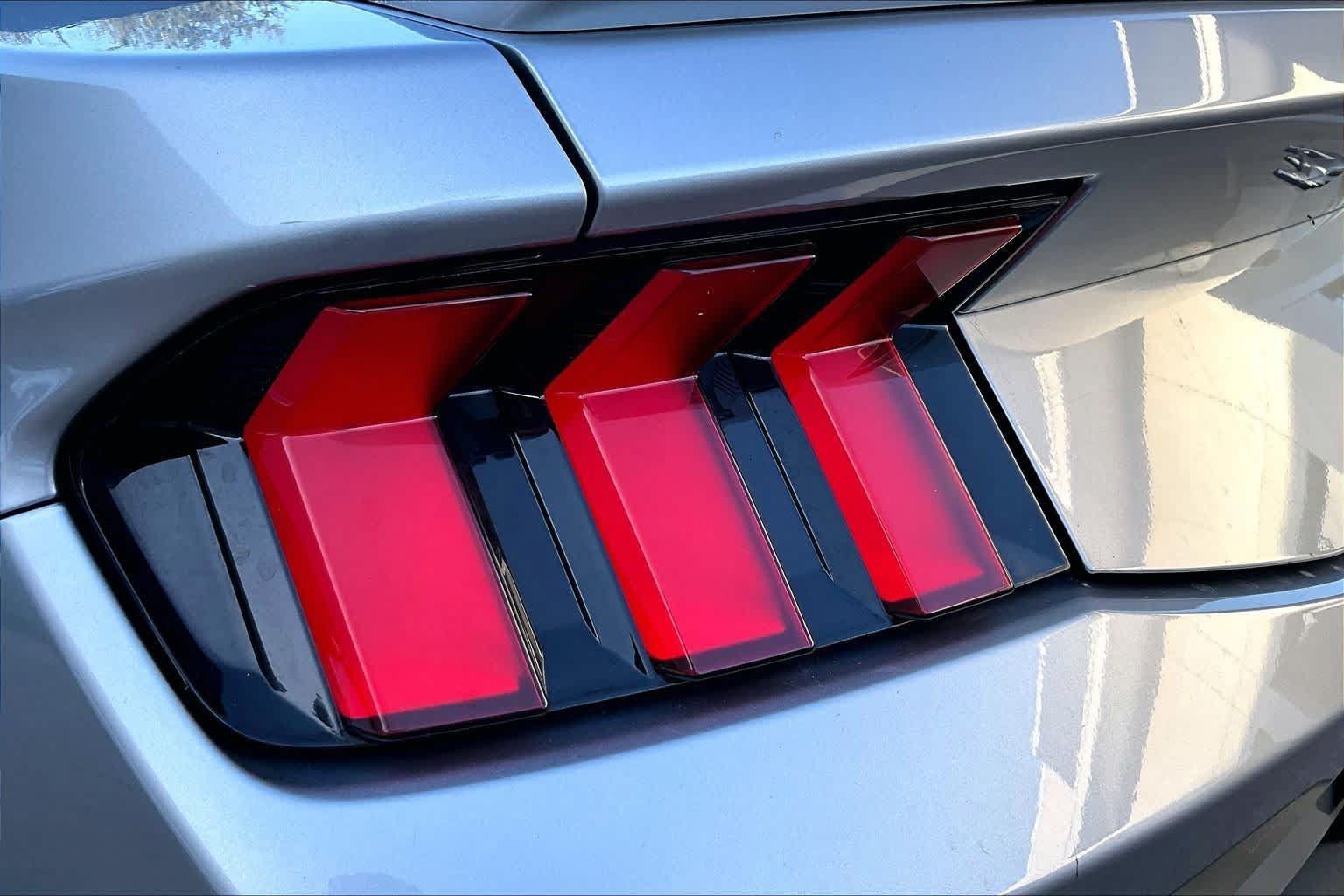 Used 2024 Ford Mustang Premium RWD image 27
