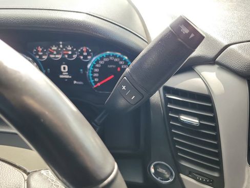 Used 2017 GMC Yukon SLT w/ Open Road Package RWD image 37