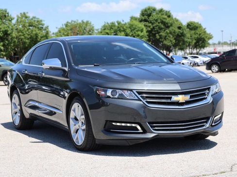 Used 2019 Chevrolet Impala Premier FWD image 4