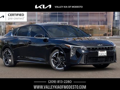 Used 2025 Kia K4 GT-Line w/ GT-Line Premium Package image 1