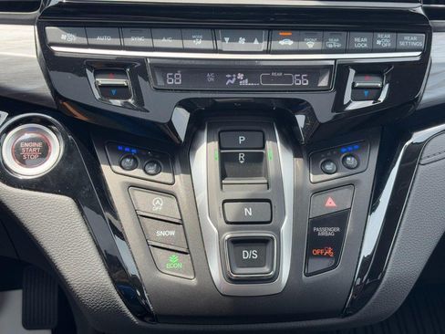 Used 2026 Honda Odyssey Elite image 24