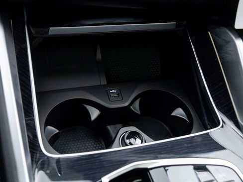 New 2026 BMW X6 xDrive40i w/ Executive Package image 23