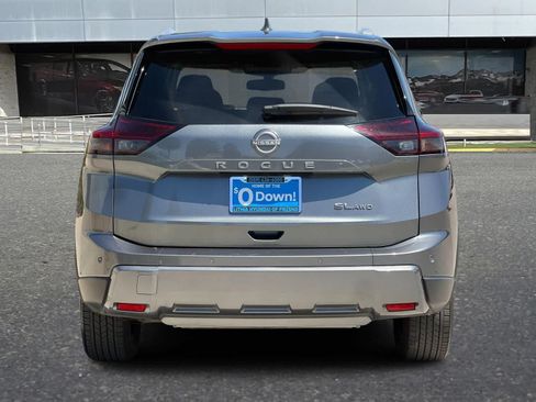 Used 2026 Nissan Rogue SL AWD/4WD image 8