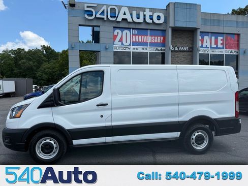 Used 2021 Ford Transit 150 Low Roof RWD image 1