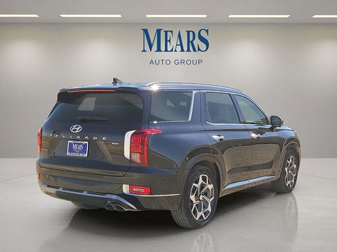 Used 2022 Hyundai Palisade Calligraphy image 5