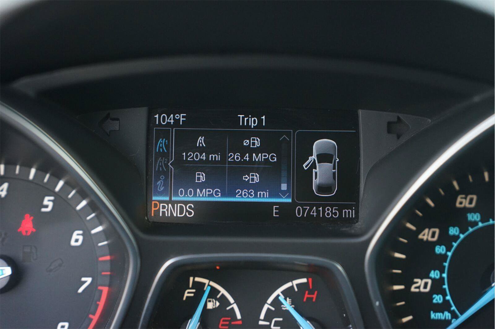 Used 2016 Ford Escape SE w/ Equipment Group 201A FWD image 25