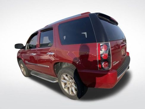 Used 2009 GMC Yukon Denali image 6