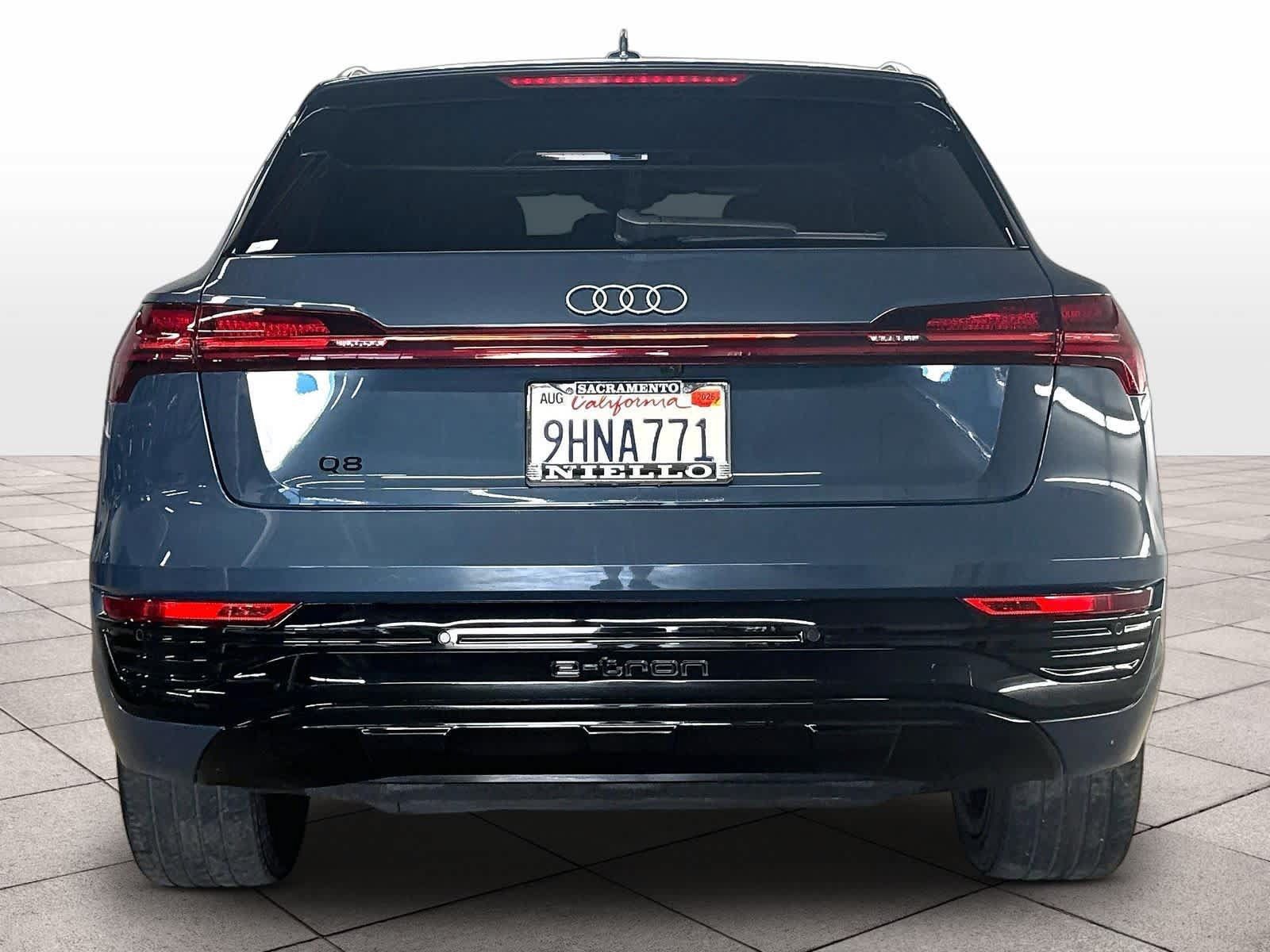 Used 2024 Audi Q8 e-tron Premium Plus w/ Premium Plus Package AWD/4WD image 7