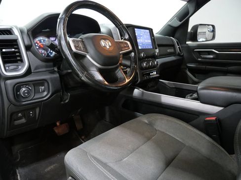 Used 2022 RAM 1500 Big Horn AWD/4WD image 10