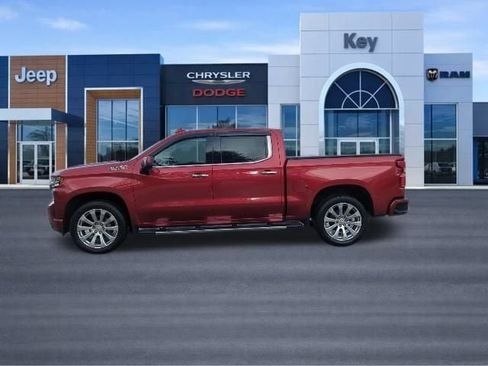 Used 2021 Chevrolet Silverado 1500 High Country w/ Technology Package image 2