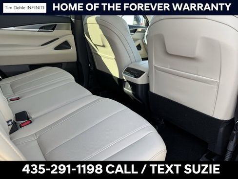 Certified 2025 INFINITI QX60 Luxe w/ Vision Package image 17
