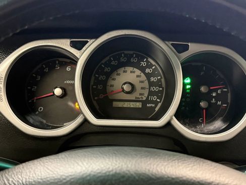 Used 2005 Toyota 4Runner Sport image 30