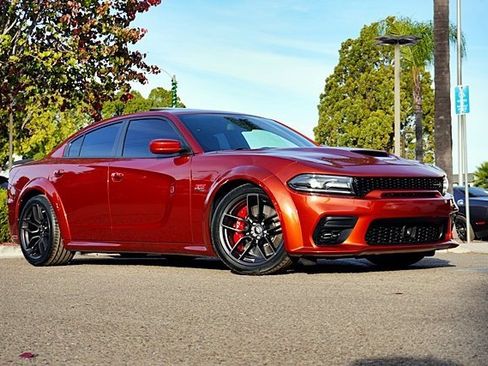 Used 2021 Dodge Charger Scat Pack image 2