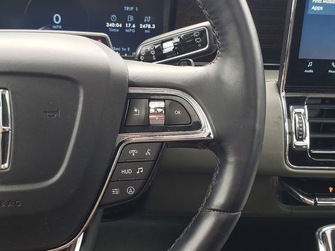 Used 2024 Lincoln Navigator Black Label AWD/4WD image 30