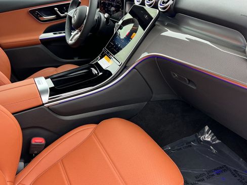 New 2026 Mercedes-Benz GLC 300 4MATIC image 18