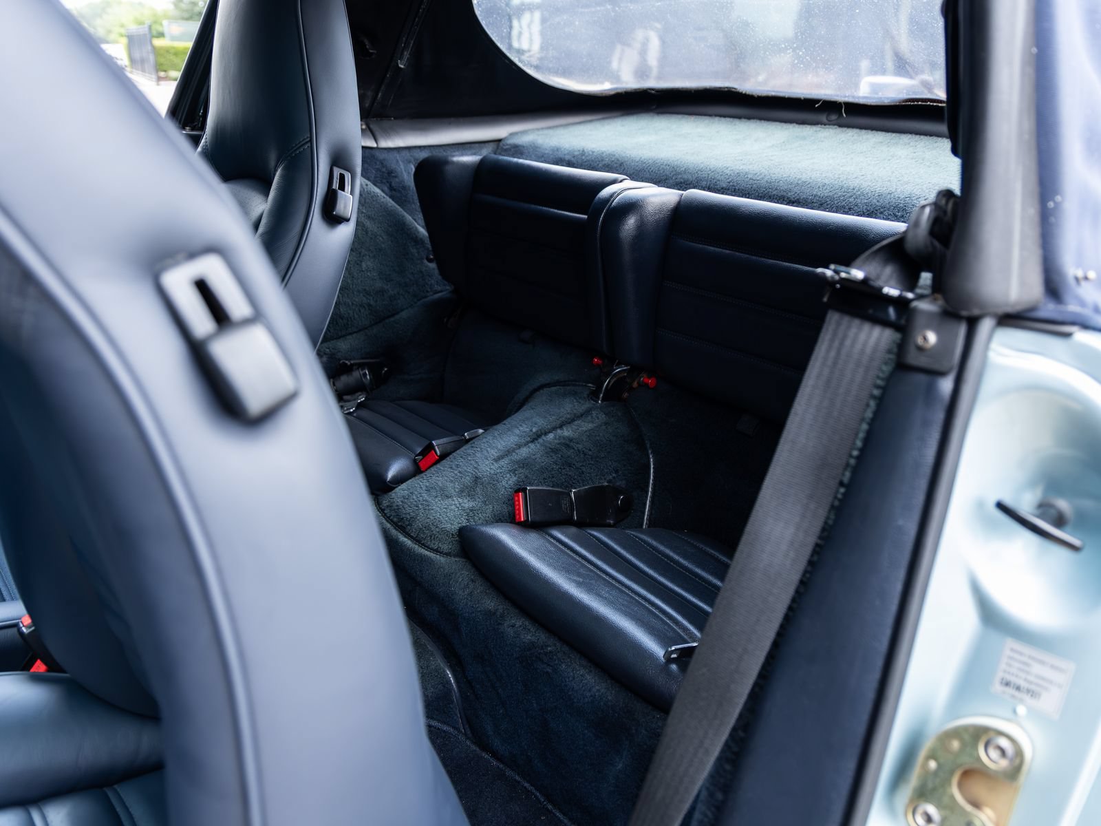 Used 1988 Porsche 911 Carrera RWD image 43