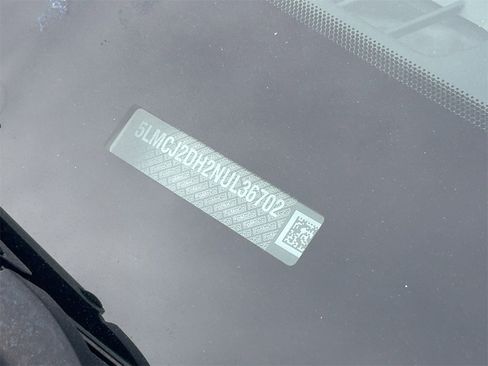 Used 2022 Lincoln Corsair Reserve w/ Equipment Group 201A image 10