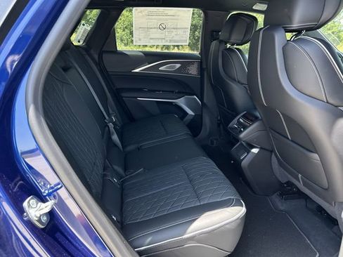 New 2025 Cadillac XT5 Premium Luxury image 28