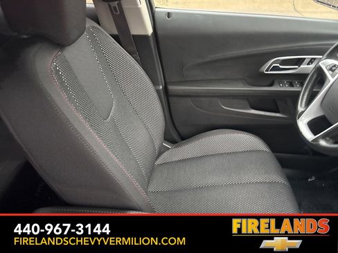 Used 2017 Chevrolet Equinox LT w/ Convenience Package image 26