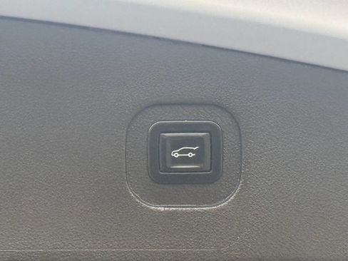 Used 2015 GMC Terrain SLT w/ Chrome Edition image 17