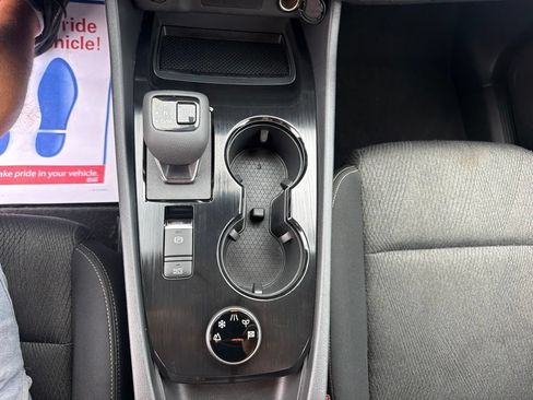 Used 2024 Nissan Rogue SV AWD/4WD image 34