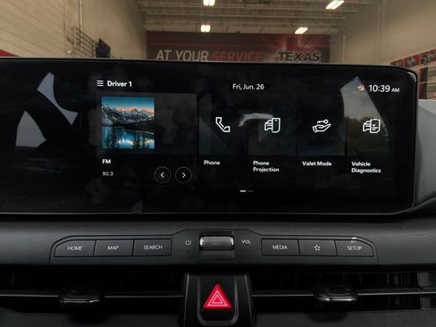 Used 2025 Kia K4 FWD image 29