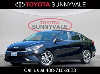 Used 2023 Kia Forte LXS FWD video 1