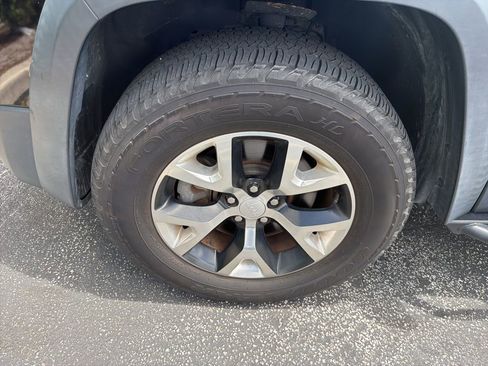 Used 2017 Jeep Cherokee Trailhawk w/ Comfort/Convenience Group image 8