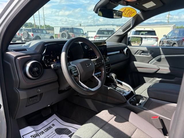 Used 2024 Chevrolet Colorado Z71 w/ Advanced Trailering Package AWD/4WD image 3