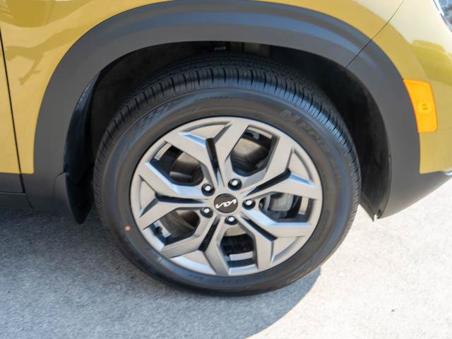 Certified 2024 Kia Seltos S AWD/4WD image 34