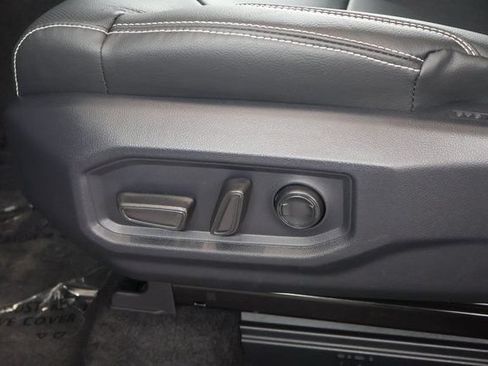 New 2026 Toyota Tundra Limited AWD/4WD image 13