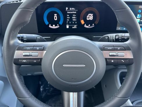 Used 2025 Hyundai Kona SEL FWD image 26