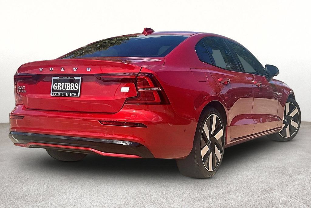 Used 2024 Volvo S60 T8 Ultimate w/ Climate Package AWD/4WD image 2