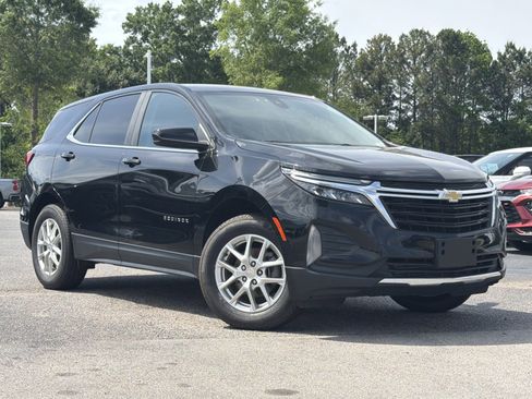 Used 2022 Chevrolet Equinox LT AWD/4WD image 2
