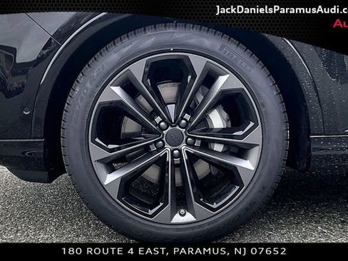 New 2026 Audi Q7 3.0T Premium Plus AWD/4WD image 11