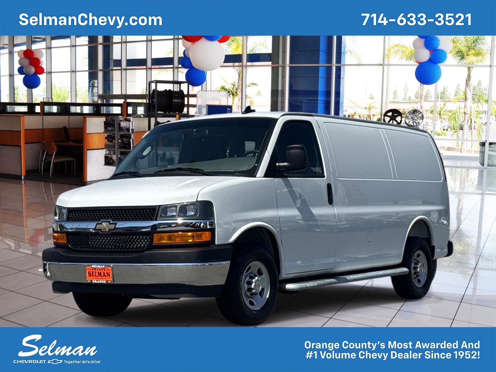 Used 2025 Chevrolet Express 2500 w/ Driver Convenience Package RWD image 1