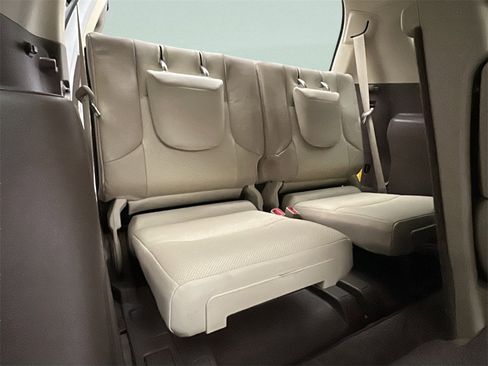 Used 2018 Lexus GX 460 Premium w/ Premium Package image 17