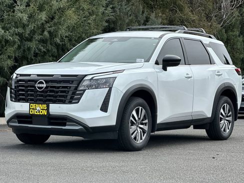 New 2026 Nissan Pathfinder SL AWD/4WD image 8