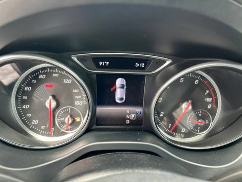 Used 2019 Mercedes-Benz CLA 250 4MATIC image 15