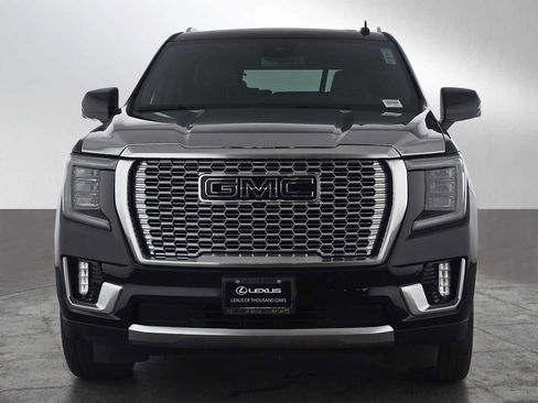 Used 2024 GMC Yukon Denali image 2