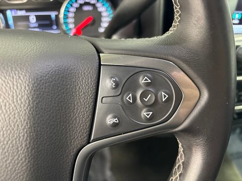 Used 2018 Chevrolet Silverado 1500 LT w/ Trailering Package AWD/4WD image 14