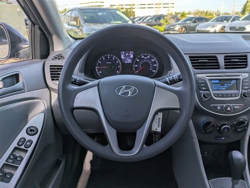Used 2017 Hyundai Accent SE image 15