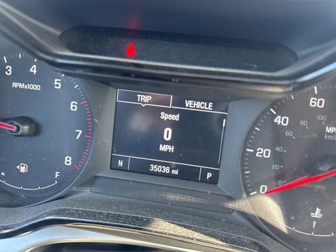 Used 2024 Chevrolet Trax LS w/ LS Convenience Package image 11