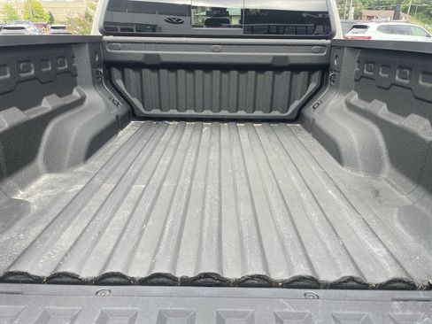 Used 2026 Chevrolet Colorado Trail Boss AWD/4WD image 36
