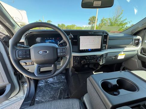 New 2026 Ford F250 XLT w/ XLT Premium Package image 8