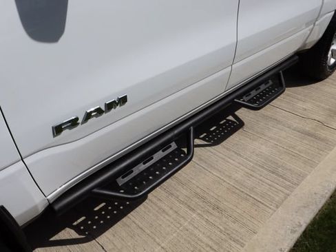 Used 2023 RAM 1500 Big Horn AWD/4WD image 11