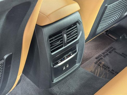 Used 2023 BMW i4 eDrive35 w/ Premium Package image 28