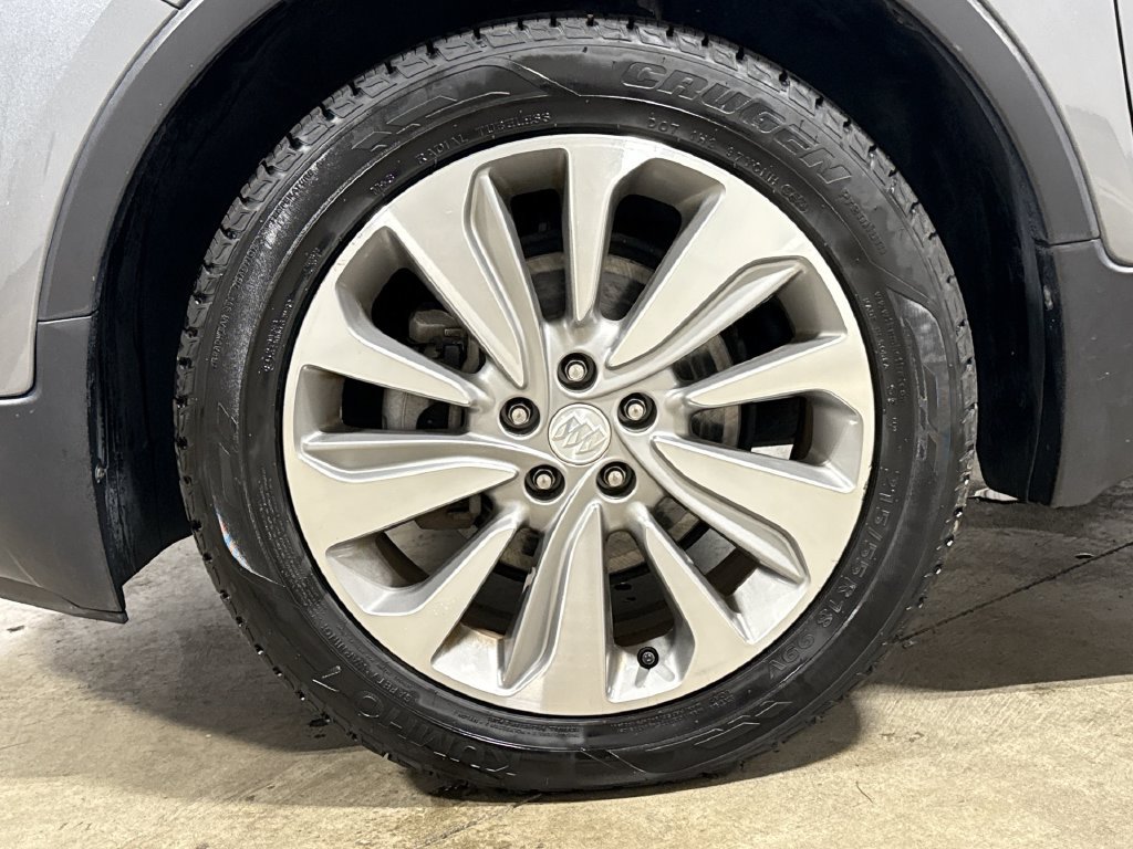 Used 2019 Buick Encore Preferred FWD image 26