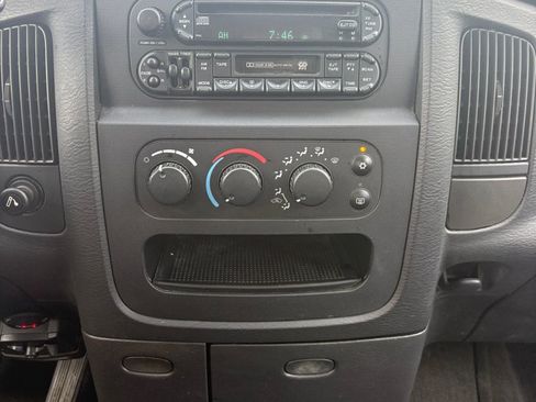 Used 2004 Dodge Ram 1500 Truck SLT w/ Quad Cab Value Group RWD image 15