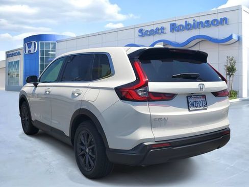 Certified 2026 Honda CR-V EX-L image 3